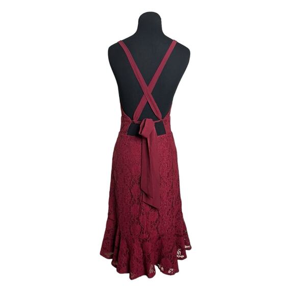 Lulus red lace open cross back party dress size m - Picture 2 of 12